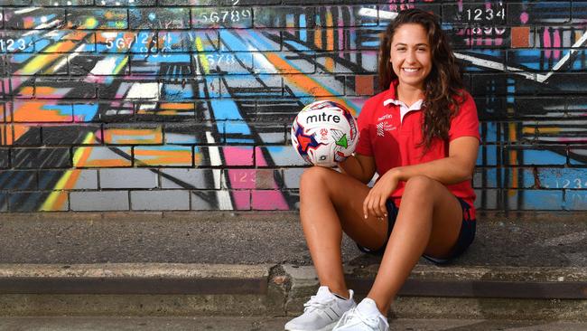 Adelaide United midfielder Danielle Colaprico teams up with Matildas star  Sam Kerr at US club | The Advertiser