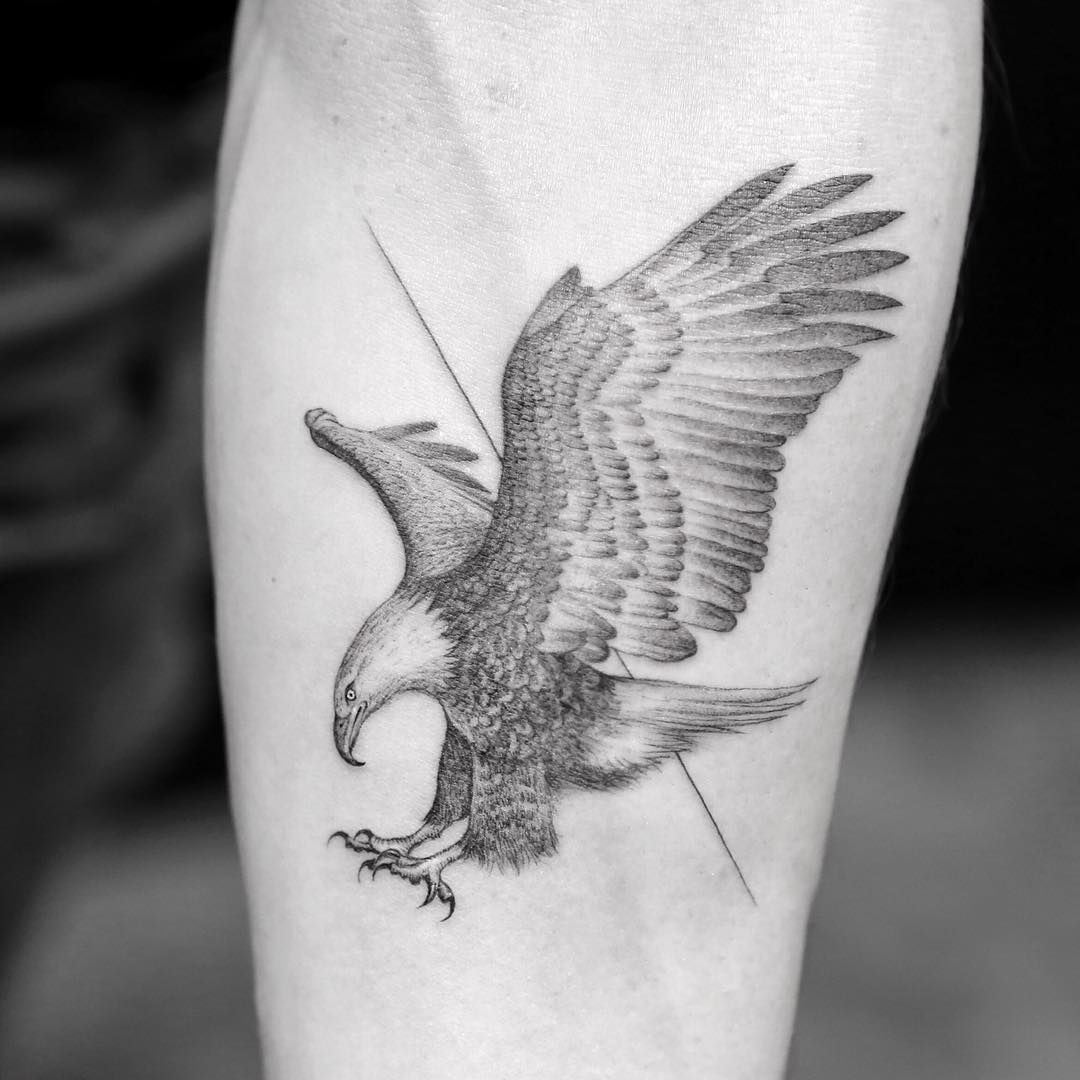 Tattoo hình chim đại bàng